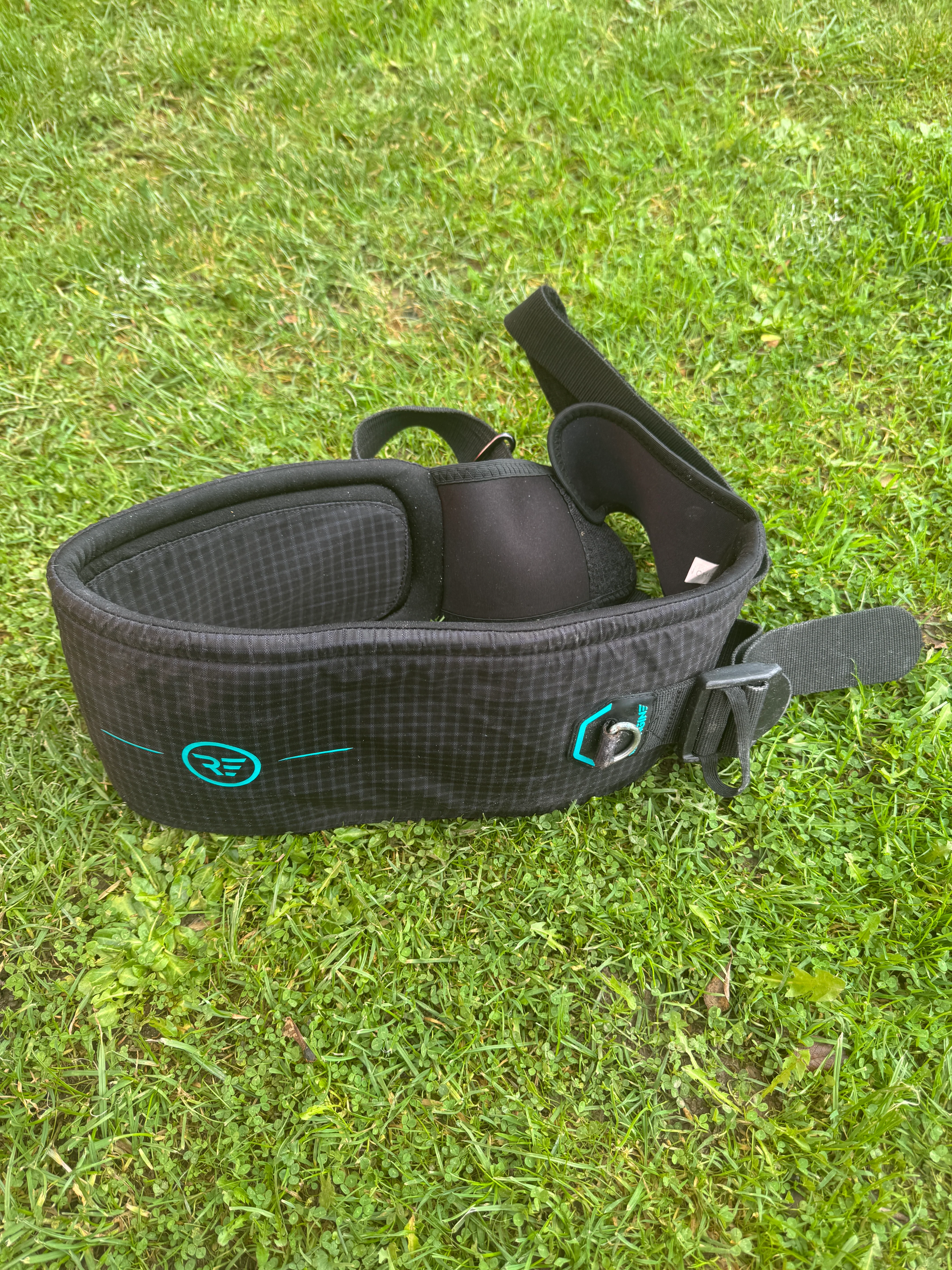 Ride engine Vinaka wing Harness | Large